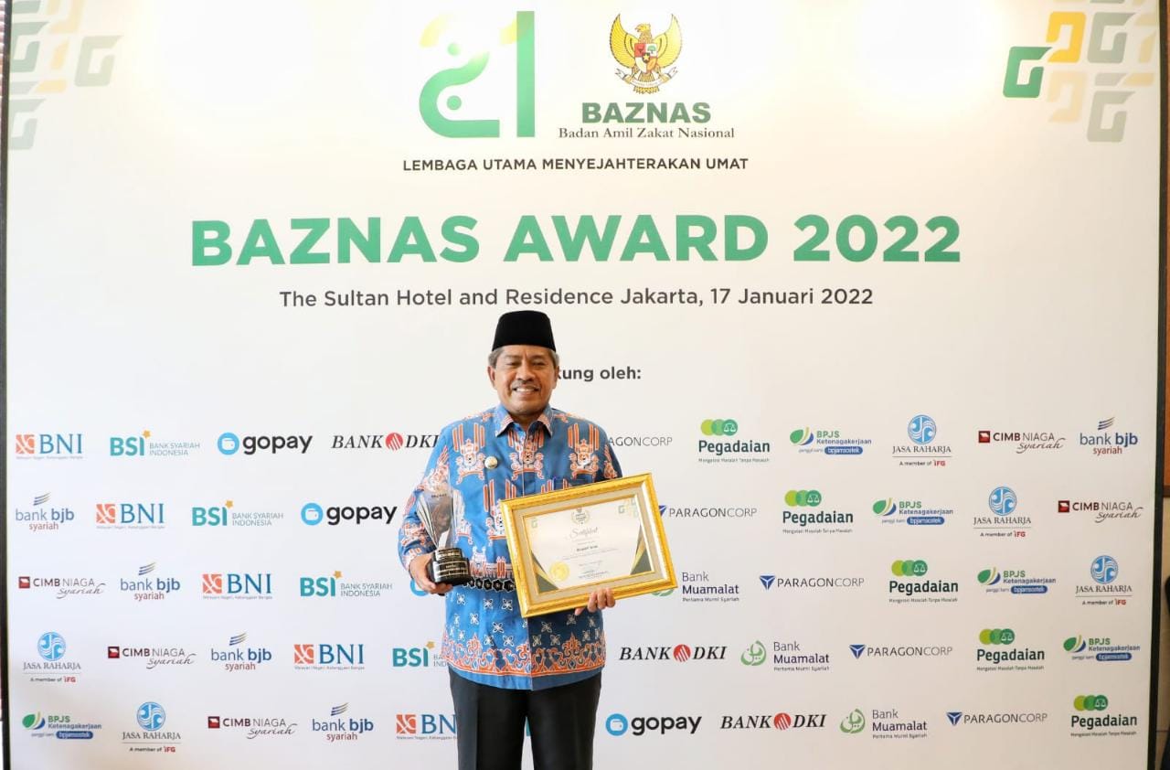 Bupati Siak Raih 2 Penghargaan Sekaligus Dari Baznas RI