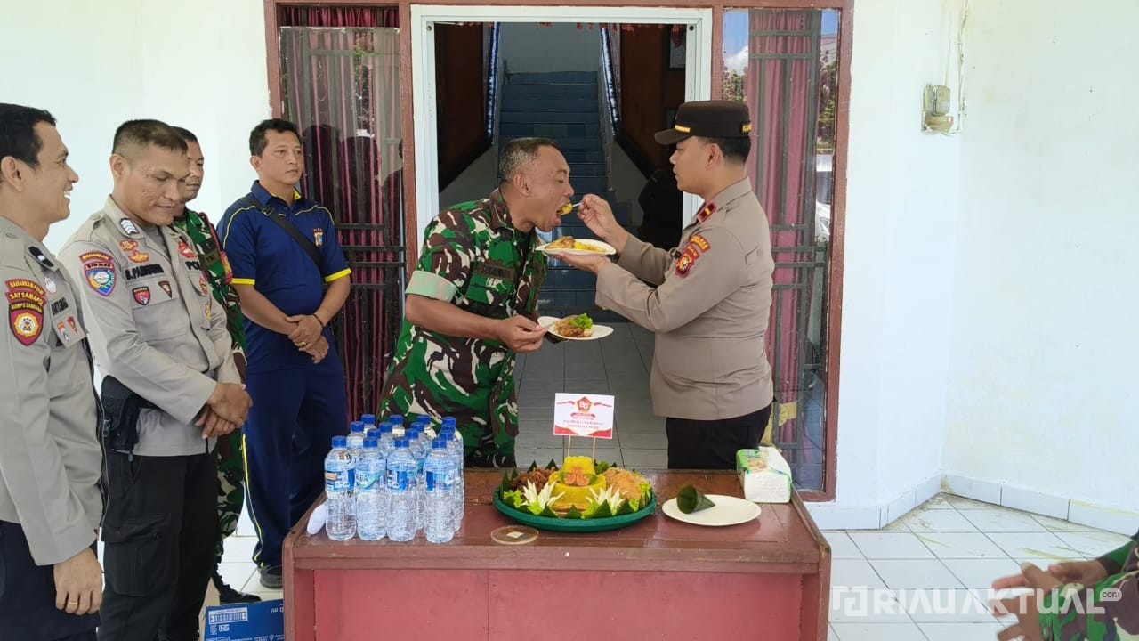 Soliditas Tanpa Batas, Polsek Rimba Melintang Rayakan HUT TNI ke-80 Bersama Koramil