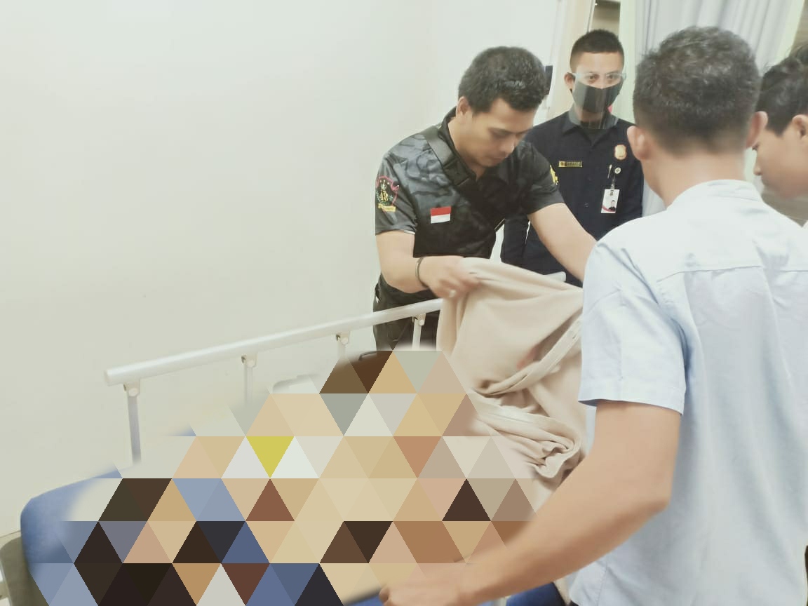 Duel Maut, Remaja Tewas Setelah Pisau Mendarat Dileher