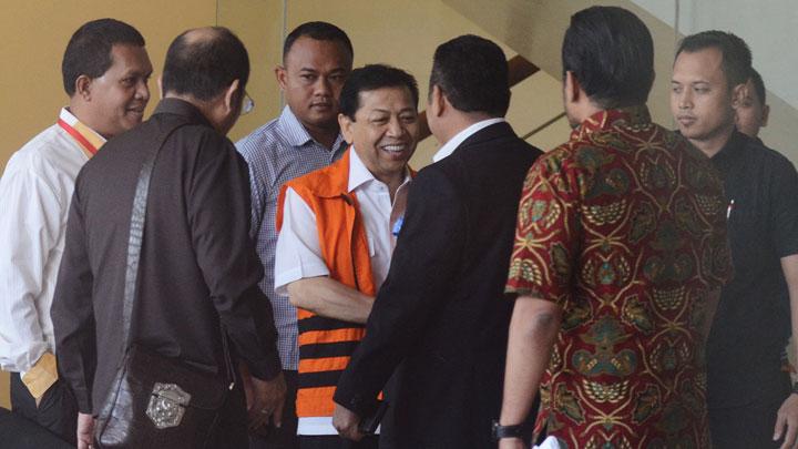 Ngaku Diare Padahal di Penjara Novanto Asyik Main Pingpong
