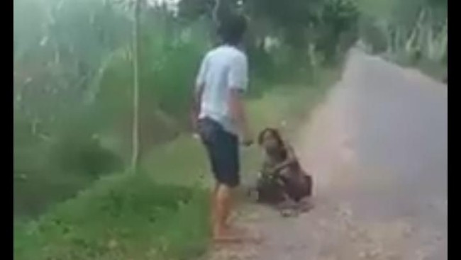 Polisi Identifikasi Pemuda yang Aniaya Orang dengan Gangguan Jiwa