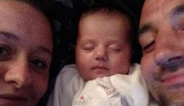 Saat Orangtua Tersenyum, Bayi Ini Sudah Tak Bernyawa