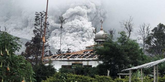Korban tewas awan panas Gunung Sinabung jadi 7 orang, 2 masih kritis