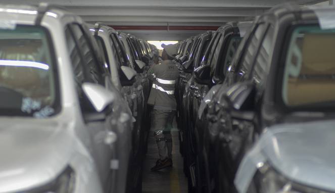 Pemerintah Sedang Rancang Program Sedan Murah?