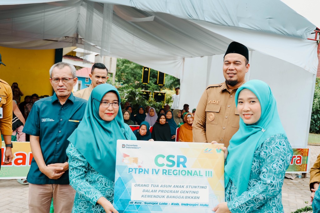 PTPN IV Kucurkan Rp3 Miliar CSR di Inhu, Bantu Sekolah hingga Anak Stunting