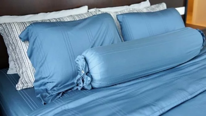 Empat Alasan Mengapa Tidak Ada Guling di Kamar Hotel