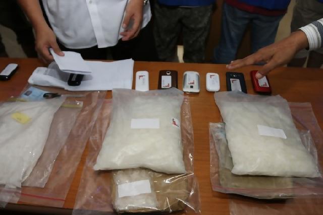 Polisi Gagalkan Penyelundupan Sabu di Dalam Pempek