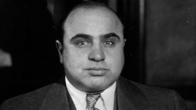 10 Kriminal Terkenal di Dunia