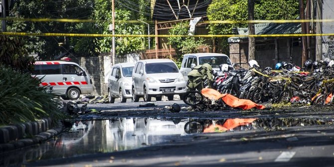 Ini dia Kronologi Lengkap Serangan Bom Bunuh Diri di 3 Gereja Surabaya