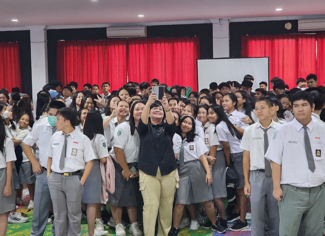 Ditres Narkoba Polda Riau Sosialisasi Bahaya Narkoba dan Pemilu Damai