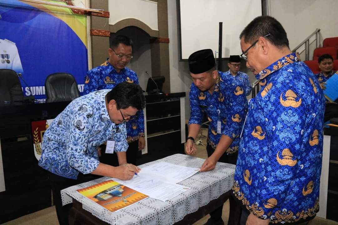 Pj Walikota Pekanbaru Tunjuk Dedi Gusriadi Sebagai Plt Kepala Dinas Perkim