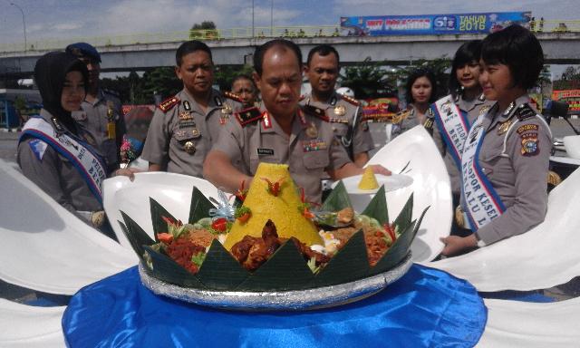 Kapolda Hadiri Syukran HUT Polantas Ke 61 Di RSDC Rumbai