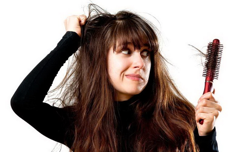 Berikut 4 Cara Paling Ampuh Atasi Rambut Rontok