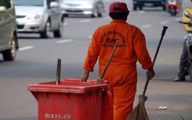Penanganan Sampah Pasca Libur Lebaran di Pekanbaru Belum Maksimal