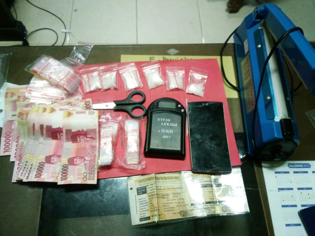 Pria Pengedar Sabu Desa Seberang Teluk Kuansing diringkus Polisi