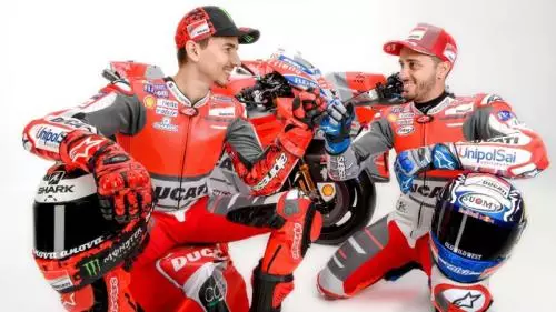 Lorenzo: Dovizioso Selalu Melemahkan Semangat Saya