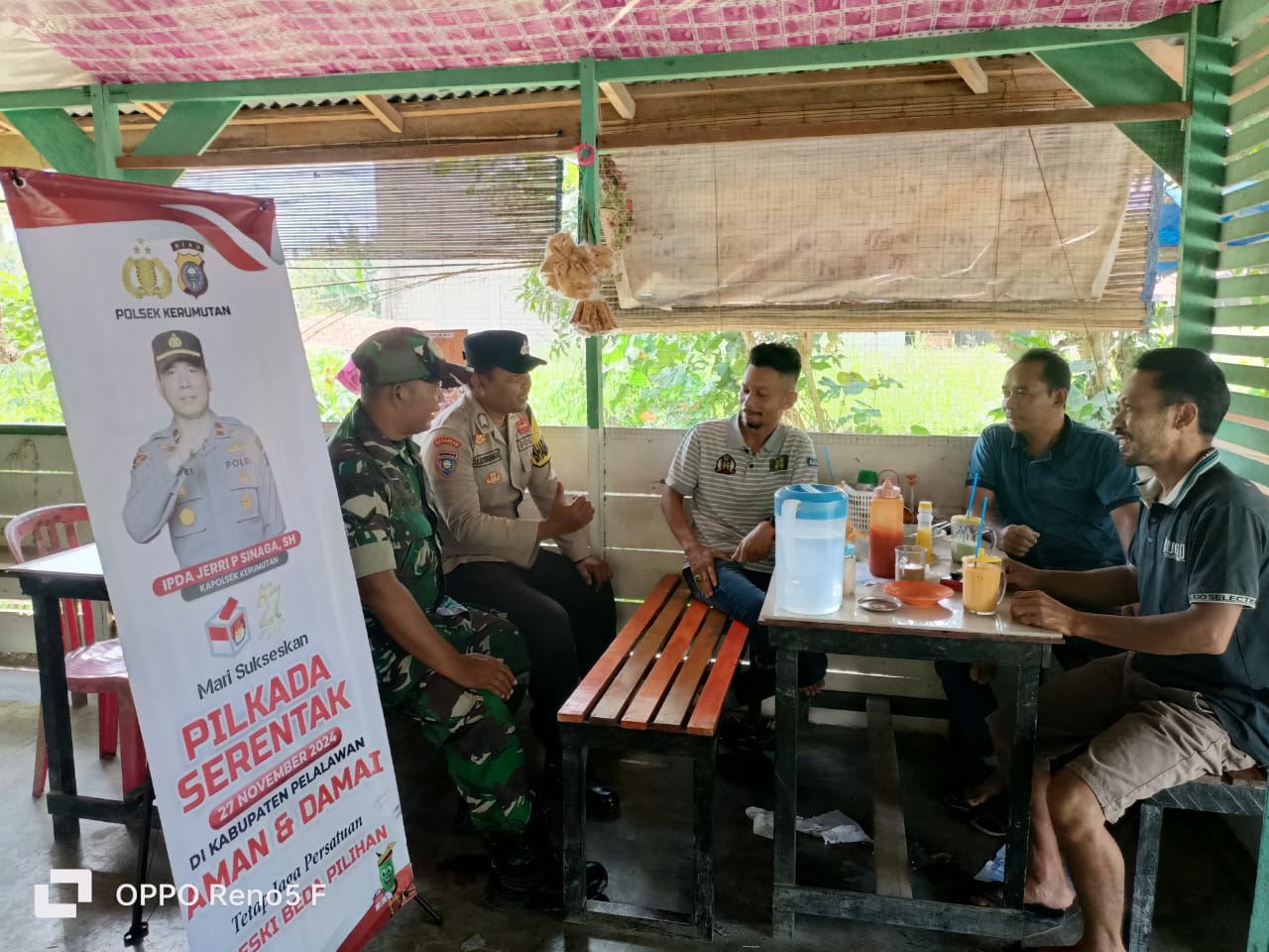 Patroli Sinergitas Polri dan TNI di Kerumutan Dalam Rangka Persiapan Pilkada