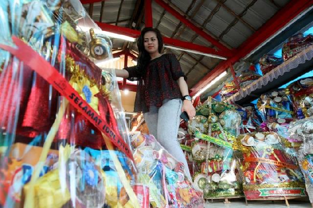 DPRD Minta Penjual Parcel Jual Barang Sesuai SNI