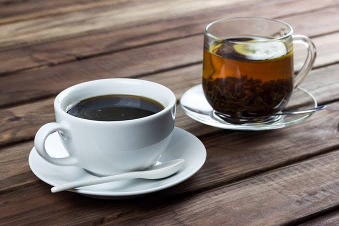 Studi: Minum Kopi atau Teh Sesudah Bangun Tidur Bisa Menaikkan Mood