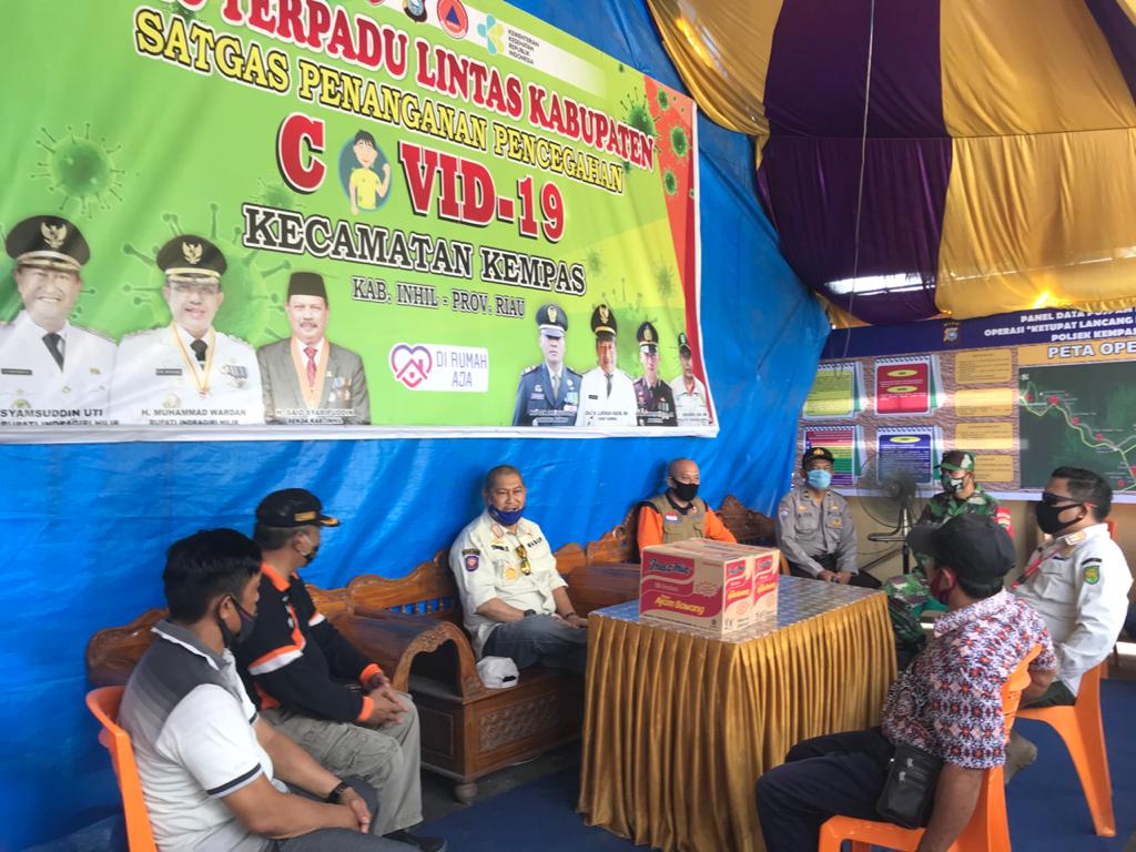 Wabup Inhil Tinjau Sejumlah Posko Covid-19 di Wilayah Perbatasan