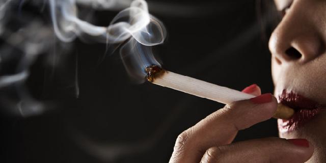 5 Kebiasaan Ini Bikin Mata kamu Tak Lagi Indah