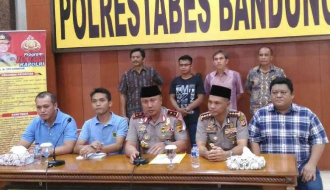 Pemuda Pelempar Rokok kepada Orang Utan Serahkan Diri