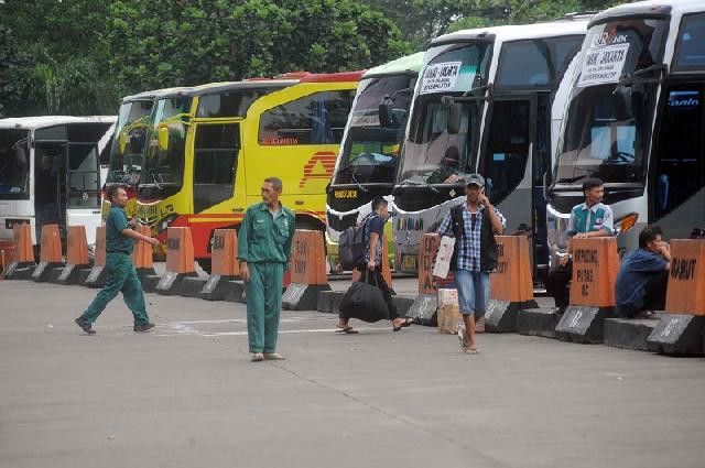 Bus Yang Tak Masuk Terminal BRPS Akan Dihapus Izin Trayeknya