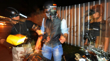 Anak Buah Jokowi Dibegal, Dokumen Penting Ikut Raib