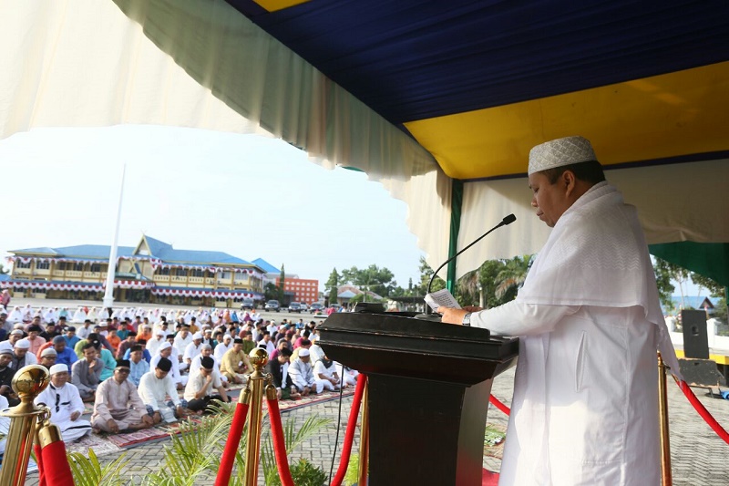 Sholat Idul Adha 1438 H di Meranti Berjalan Dengan Hikmat, Bupati Ajak Masyarakat Hayati Makna Idul 