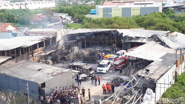 Bos Pabrik yang Meledak Dijerat Pasal Kelalaian dan Pekerja Anak