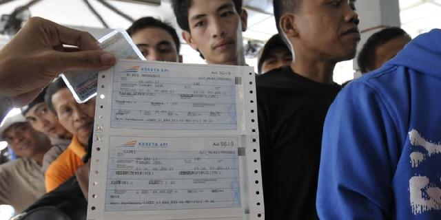 5 Fakta Tiket KA di Libur Natal & Tahun Baru, Dapat Diskon 20 Persen