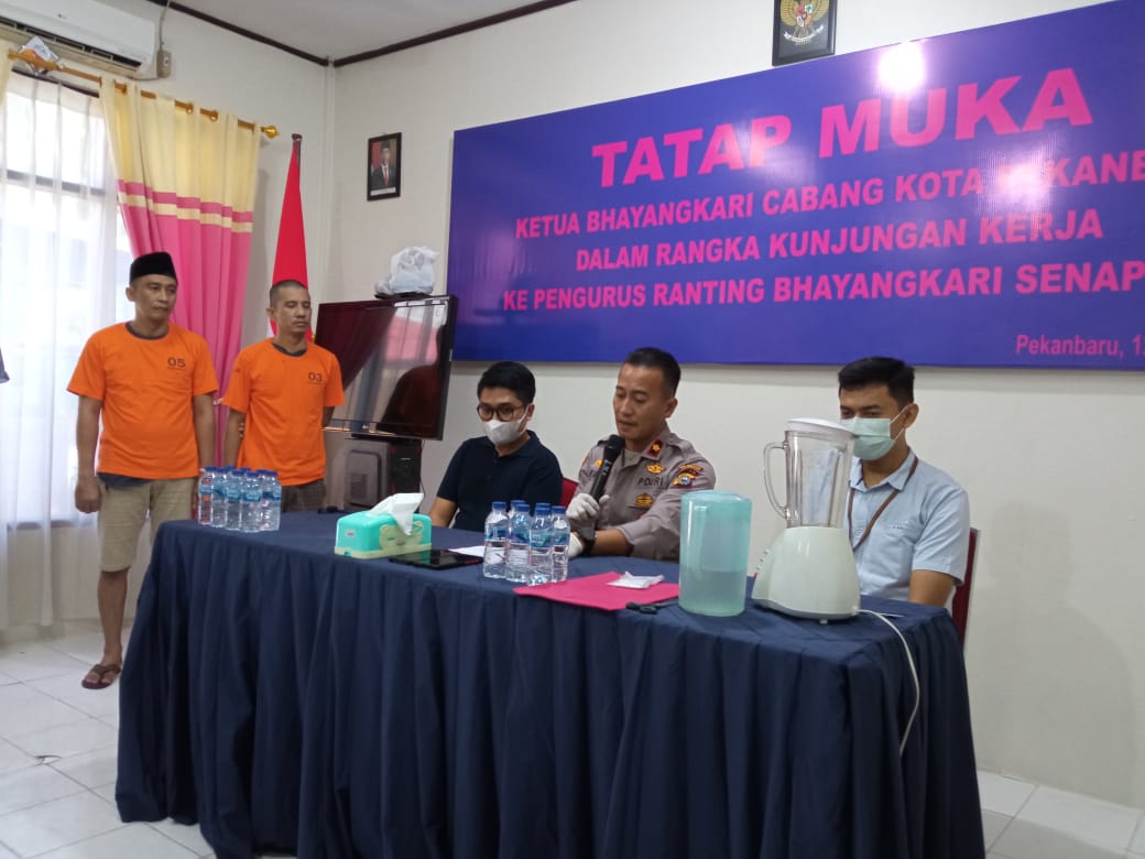 Disita dari 2 Pengedar, Sabu Senilai Belasan Juta Diblender