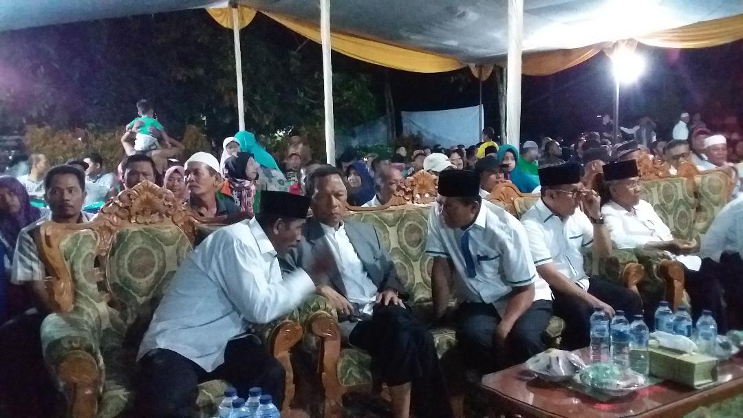 Kampanye di Suka Makmur, Firdaus-Rusli Disambut  Campur Sari dan Kehadiran Azis Zaenal