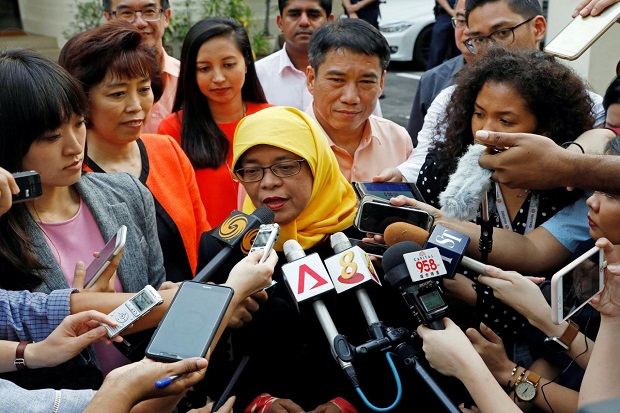 Mengenal Halimah Yacob, Presiden Muslimah Pertama Singapura yang Baru Saja Terpilih