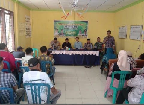 Hadiri Murenbangdes Sungai Dusun, Polsek Batang Tuaka Kampanyekan Pemilu Damai 2024