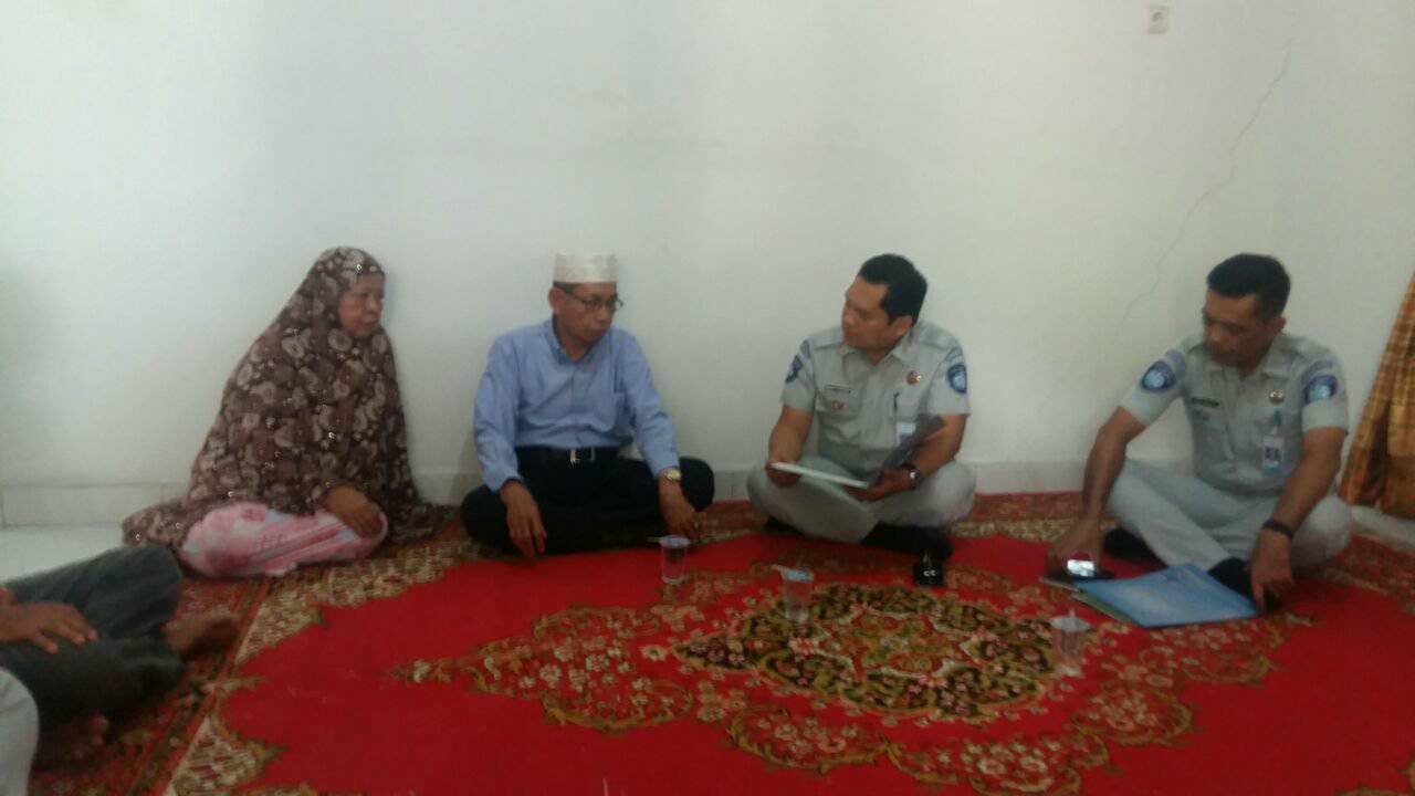 Jasa Raharja Riau Berikan Santunan Kepada Tiga Orang Korban Laka Lantas di Pekanbaru