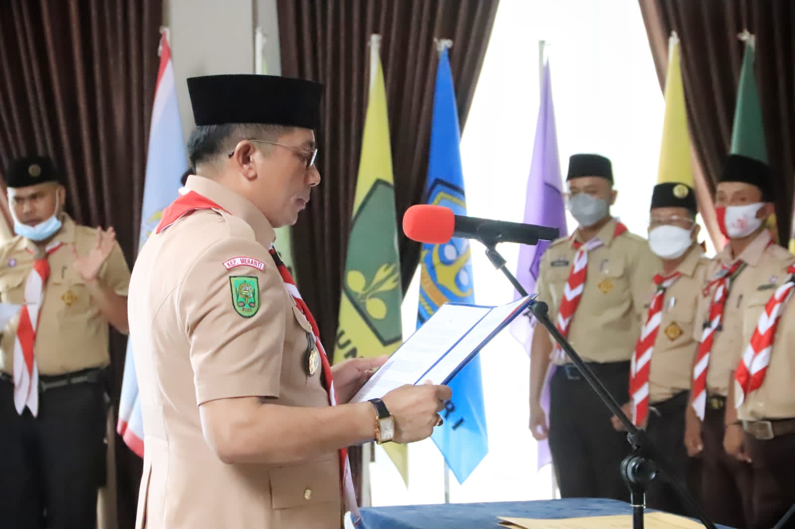 Bupati Lantik Hj. Rinarni Sebagai Ketua Kwarcab Pramuka Meranti Masa Bakti 2020-2025