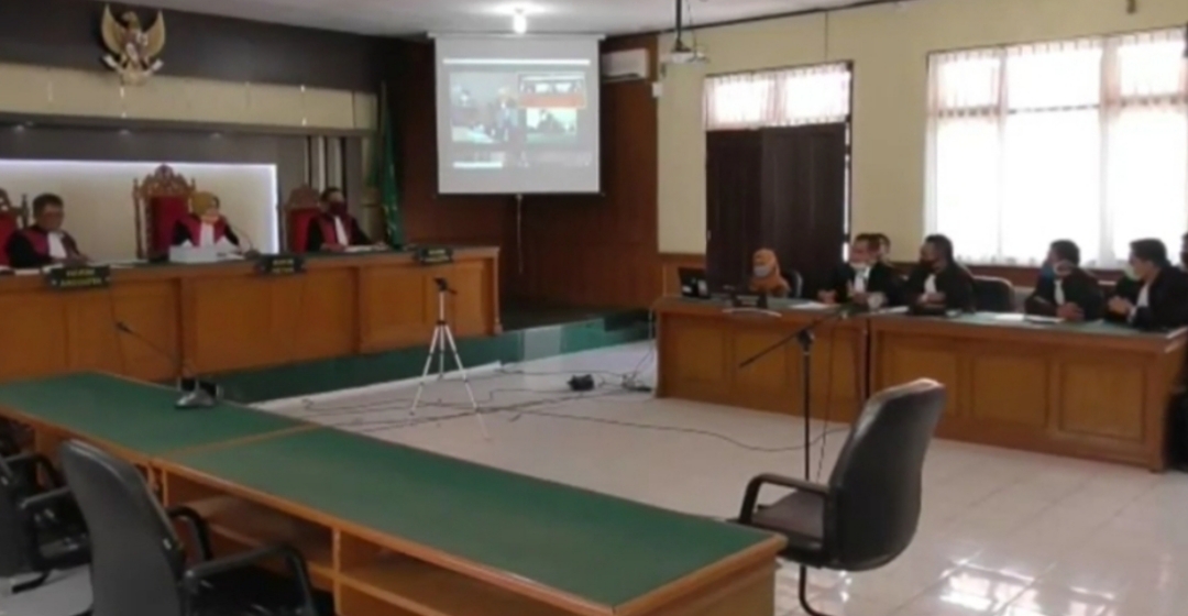 Sidang Bupati Non Aktif, Pengacara Sebut Junjung Tinggi Azas Praduga Tak Bersalah