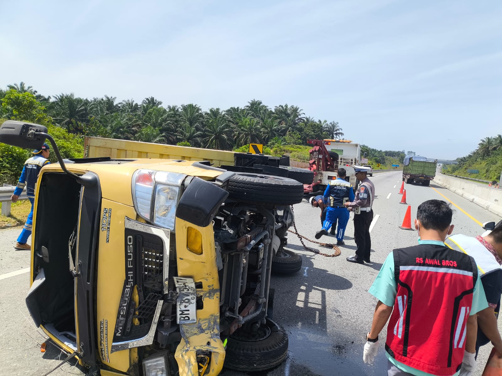 Karena Microsleep, Pajero Nabrak Truk di Tol Permai, PJR Polda Riau: Tidak Ada Korban Jiwa