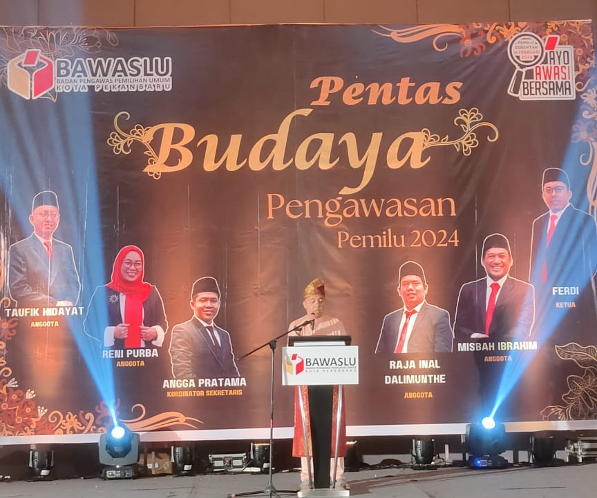Gelar Pentas Budaya, Bawaslu Pekanbaru Ajak Seluruh Elemen Sukseskan Pemilu 2024