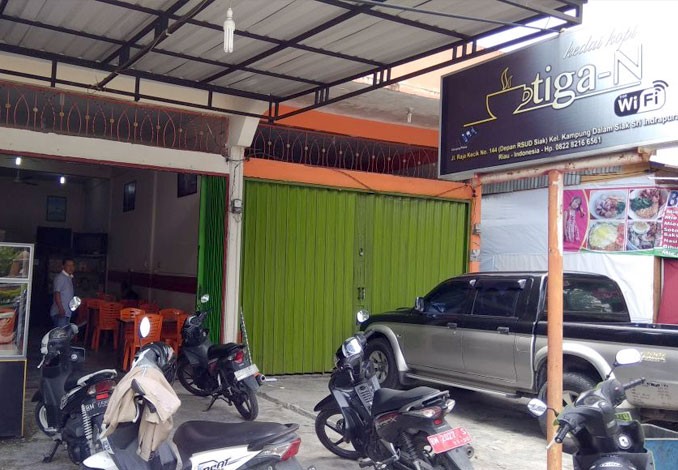 Syukuran Atas Deklarasi Syamsuar- Edy, Kedai Kopi ini Gratiskan Pengunjung Minum Kopi Hingga Sore