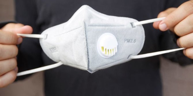 Ingat! Jangan Salah Pilih, Masker Berkatup Ini Tak Efektif dan Bisa Sebarkan Virus Corona