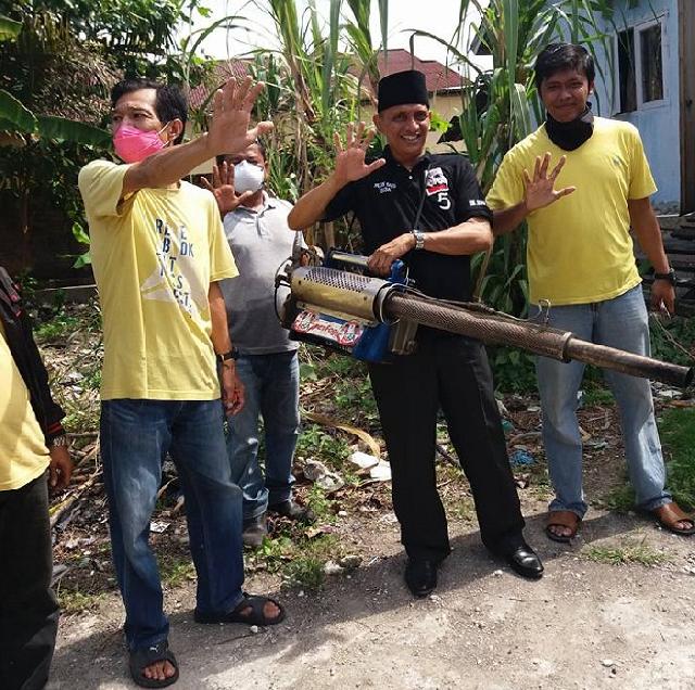 DBD tak teratasi, Said Usman Abdullah Lakukan Fogging di Kelurahan Cinta Raja