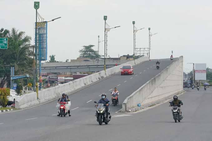 Larangan Roda Dua Melintasi Flyover di Pekanbaru Kembali Diwacanakan
