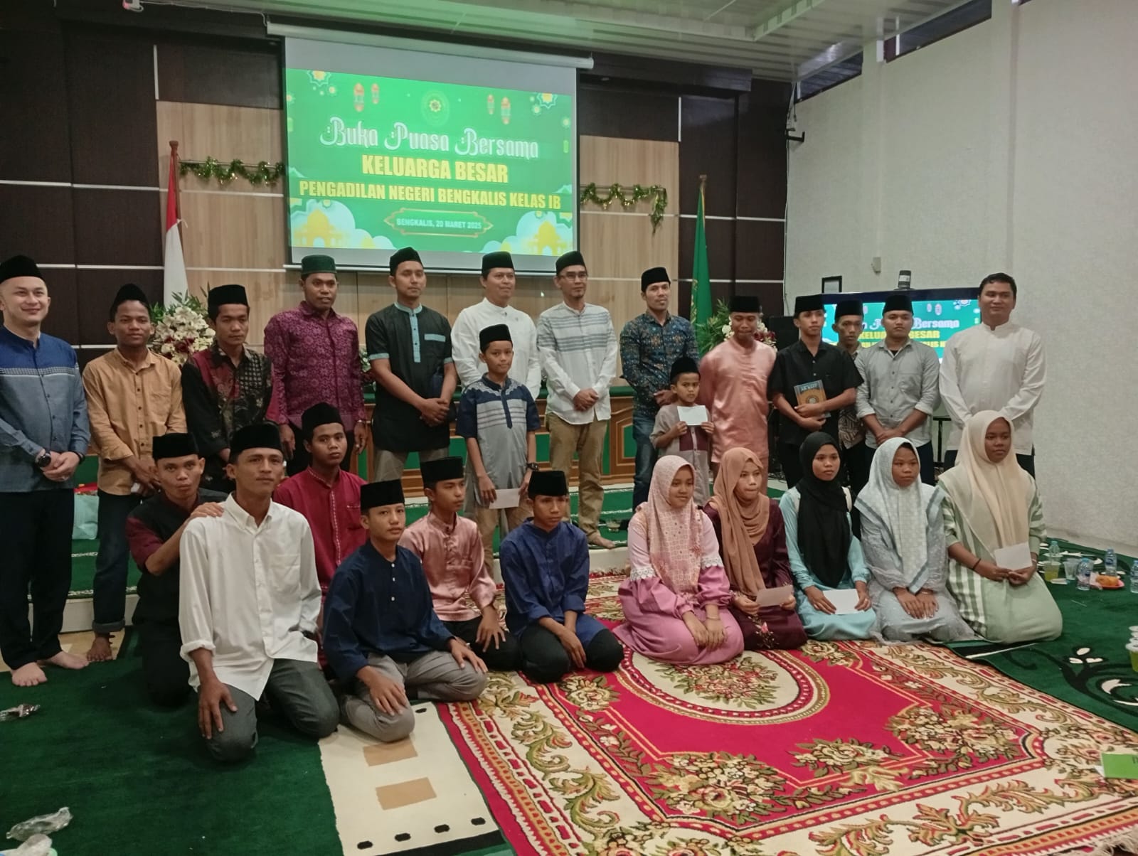 PN Bengkalis Santuni Anak Yatim dan Janda, PWI Beri Apresiasi