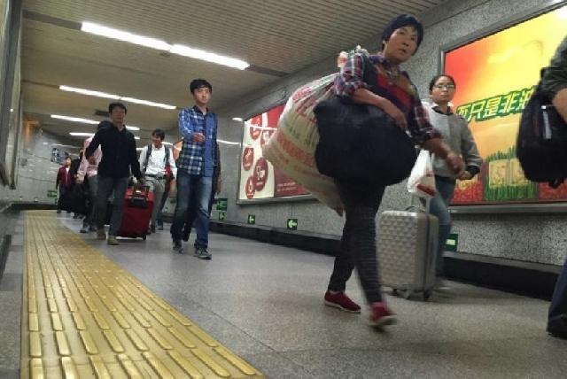 Turis Asal Cina Diperkirakan Dominasi Wisman di Indonesia