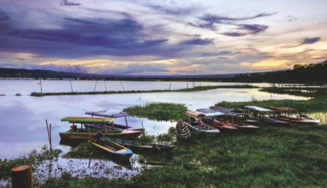 Pesona dan Mitos Bukit Cinta Rawa Pening