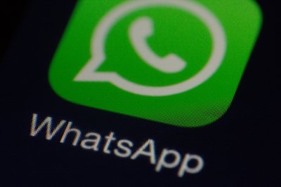 Gunakan WhatsApp Plus, Ini Bahaya yang Intai Ponsel Kamu