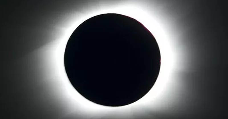 Luar Biasa! Fenomena Gerhana Matahari dalam Kacamata Hadits dan Sains