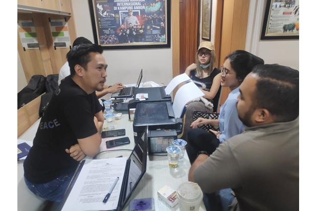 Lucinta Luna Teler dengan Obat Murahan Seharga Rp15 Ribu